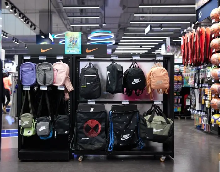 Sportmarken und Einzelhändler Sportmarken und Einzelhändler